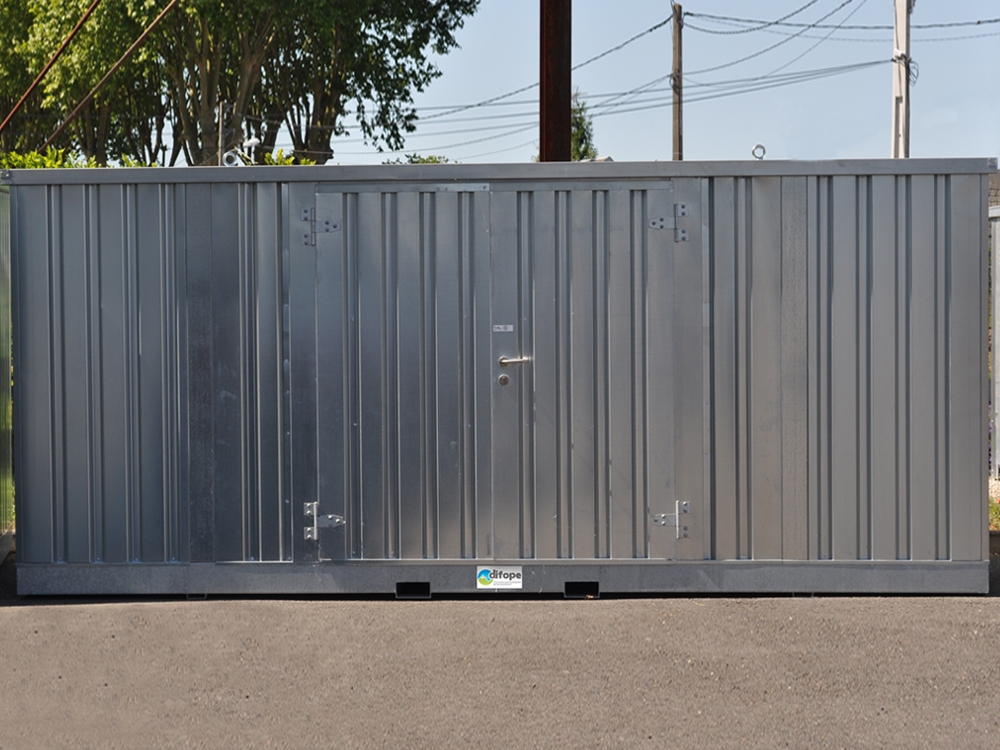 Bungalow de stockage 6 m x 2 m - rétention 1454 L - Armoire DMS déchets dangereux