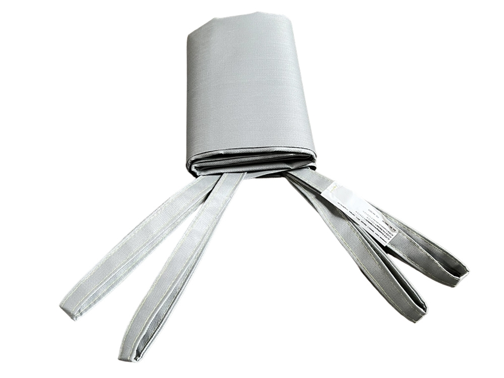 Couverture anti-feu repliée