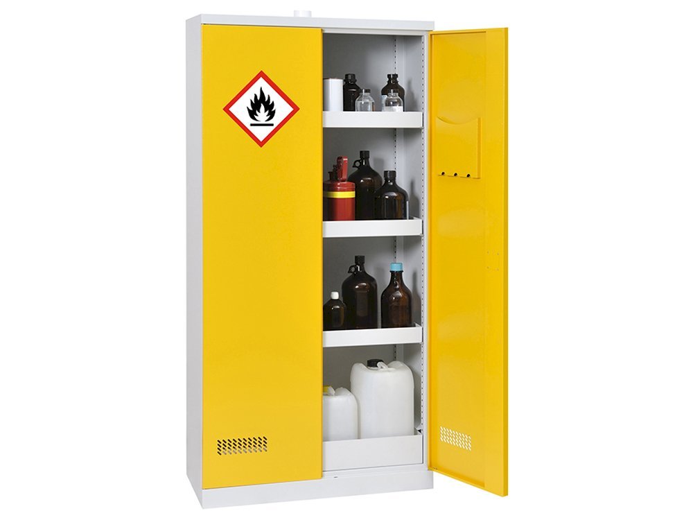 Armoire avec rétention pour sécuriser les produits inflammables